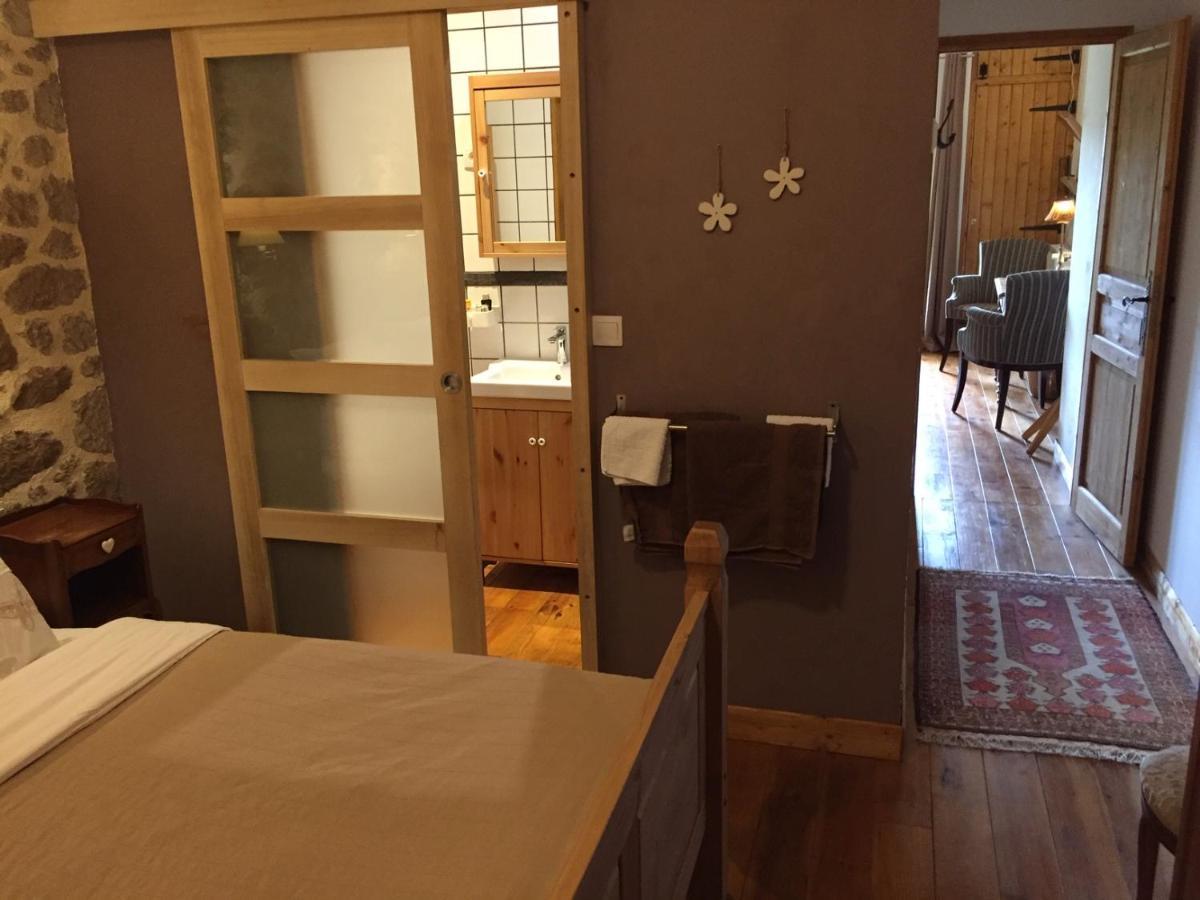 Chambre D'Hotes Les 3 Cochons D'Olt Arcambal Eksteriør billede