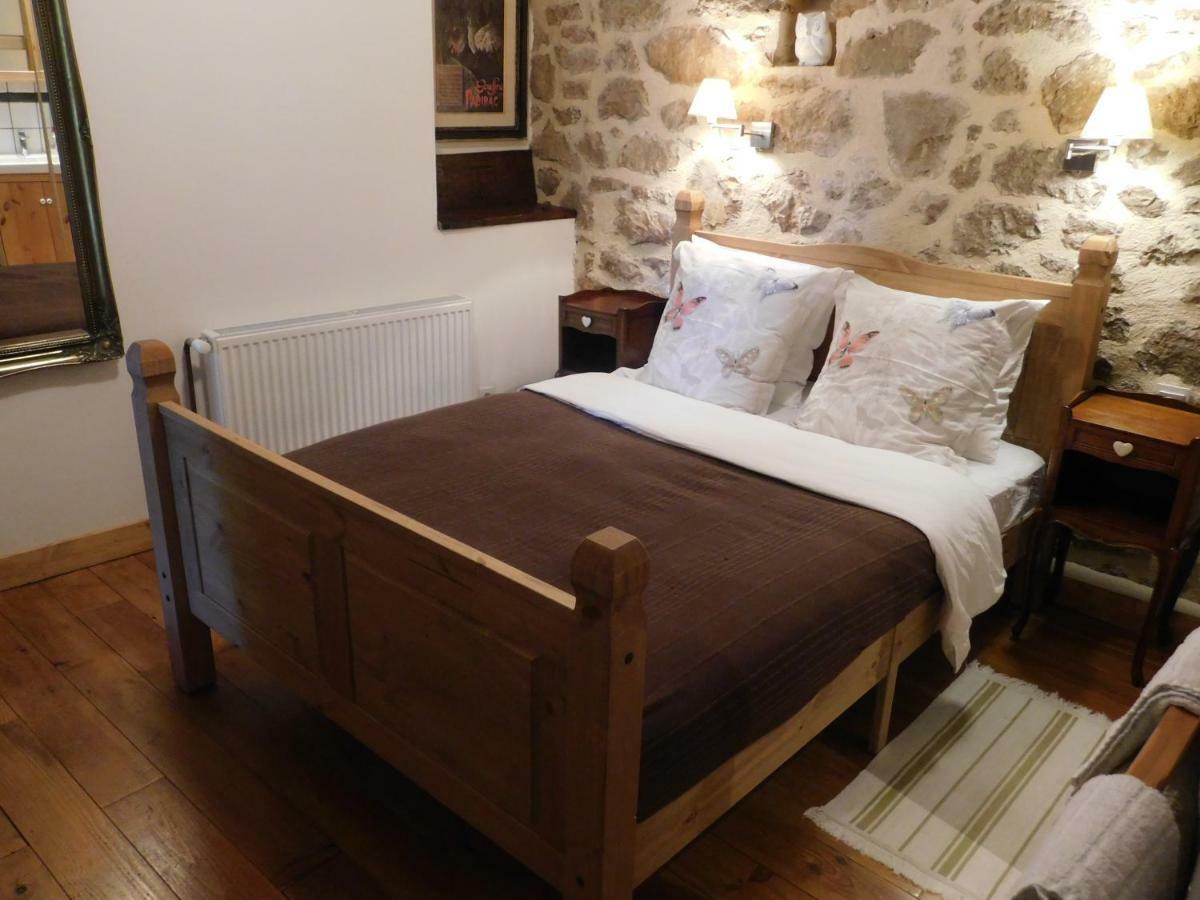 Chambre D'Hotes Les 3 Cochons D'Olt Arcambal Eksteriør billede